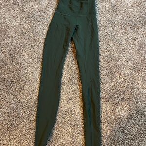 Lululemon Wunder Train high rise tights